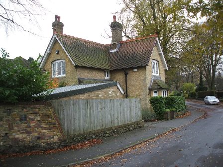 Hartley Kent: The Lodge, 1 Old Downs