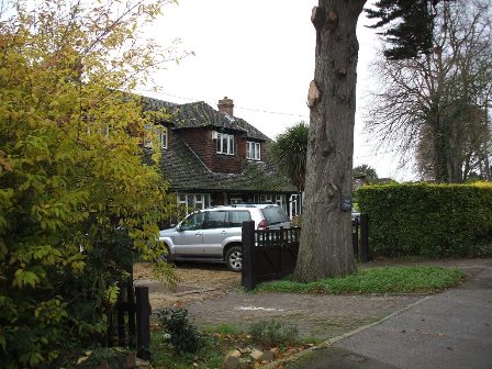 Hartley Kent: Kaye Cottage, 18 Old Downs