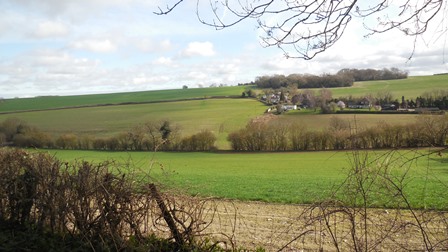 Hartley Kent: Hartley Bottom Road, view across valley from Grange Lane