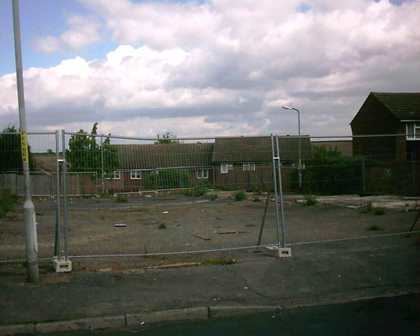 Hartley Kent: Former car park, now 23A - 23D Pitfield (2005)