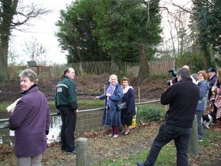 Hartley Kent: Restoration of Church Road pond, 2007