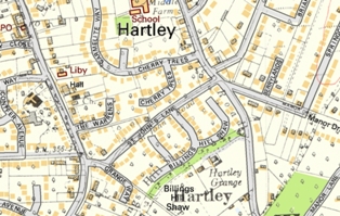 Hartley-Kent: St John's Lane, 1936 map overlaid on modern map